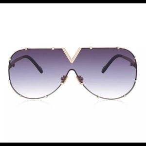 Stylish sunglasses for women